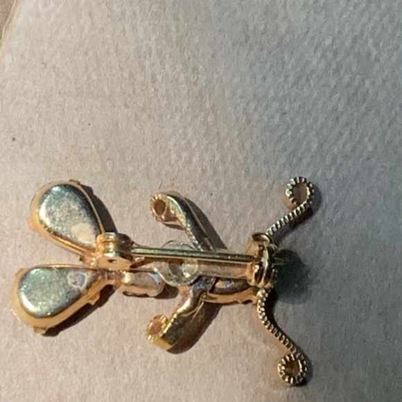 Vintage Estate Green Rhinestone Flower and Insect Brooches - Picture 6 of 7